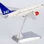 ng-models-06010-boeing-737-600-sas-scandinavian-airlines-ln-rpg-x52-208550_6