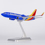 ng-models-05006-boeing-737-700-southwest-airlines-n221wn-x39-208154_6
