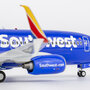 ng-models-05022-boeing-737-700-southwest-airlines-n922wn-x04-213620_13