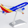 ng-models-05022-boeing-737-700-southwest-airlines-n922wn-x05-213620_5