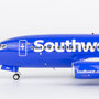 ng-models-05022-boeing-737-700-southwest-airlines-n922wn-xf8-213620_4