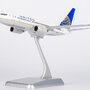 ng-models-05011-boeing-737-700-united-airlines-n16703-xbc-208546_5