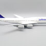 jc-wings-ew2748003-boeing-747-8-lufthansa-d-abyr-x7d-207094_2