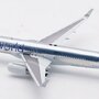 inflight-200-if752aa0832p-boeing-757-223-oneworld-american-airlines-n174aa--polished-x6c-200278_2