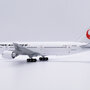 jc-wings-sa2043-boeing-777-200er-jal-japan-airlines-ja702j-x66-195858_3