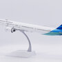jc-wings-lh2286-boeing-777-300er-garuda-indonesia-wonderful-indonesia-pk-gia-x2e-202991_1