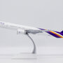 jc-wings-xx20421-boeing-777-300er-thai-aiways-hs-ttc-x6e-201716_3