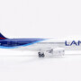 inflight-200-if788lan001-boeing-787-8-dreamliner-lan-airlines-cc-bba-x0a-212027_5