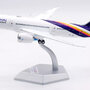 sq-wings-l2031-boeing-787-8-dreamliner-thai-airways-hs-tqf-x7f-211844_2