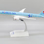jc-wings-ew2789011a-boeing-787-9-dreamliner-korean-air-beyond-50-years-of-excellence-hl8082-flaps-down-mind-small-paint-issue-and-one-antenna-missing-x60-200022_7