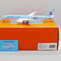 jc-wings-ew2789011a-boeing-787-9-dreamliner-korean-air-beyond-50-years-of-excellence-hl8082-flaps-down-mind-small-paint-issue-and-one-antenna-missing-x74-200022_8
