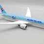 jc-wings-ew2789011a-boeing-787-9-dreamliner-korean-air-beyond-50-years-of-excellence-hl8082-flaps-down-mind-small-paint-issue-and-one-antenna-missing-xa8-200022_6