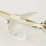 ppc-710637-boeing-777-300er-etihad-airways-official-airline-promo-box-x70-132808_1