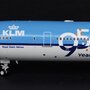 jc-wings-xx2969-mcdonnell-douglas-md11-klm-95-years-with-stand-x93-132347_5