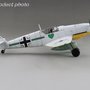 hobbymaster-ha8762-messerschmitt-bf109f-4-luftwaffe-flown-by-obt-otto-kath-stabjg-54--staraya-russa-soviet-union-dec-1941-xa1-194202_2