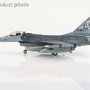 hobbymaster-ha38016-f16v-fighting-falcon-af-93-814-21st-fs-rocaf-2022-gamblers-x2d-191635_4