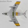 hobbymaster-ha4328-north-american-f-86e-sabre-george-davis-51-2752-4th-fig-334th-fis-usaf-1952-unconfirmed-scheme-x7f-210696_3