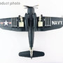 hobbymaster-ha8224-vought-f4u-4-corsair-medal-of-honor-white-205-82050k-flown-by-ltjg-thomas-lou-hudner-vf-32-uss-leyte-4th-dec-1950-x27-189322_4