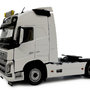 Volvo FH16 4x2 clear white