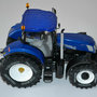 TraktorNHROS3014054