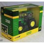 Traktor-JohnDeere-3350-3