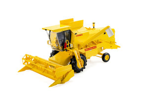 New Holland 8070 with cab, Combine