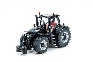 Case IH Optum 300 CVXDrive Black Edition