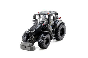 CLAAS Axion 9.450 matte black "Agritechnica 2025"