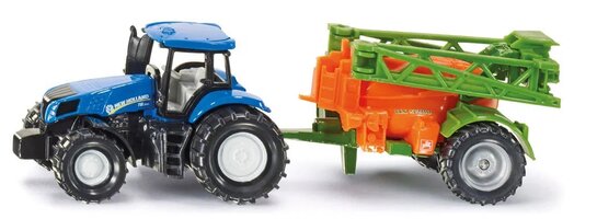 New Holland mit Amazone-Spritze