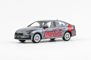 Škoda Octavia IV FL (2024) Coca-Cola Šedá Metalíza