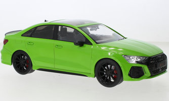 Audi RS3, Limuzína , metalická zelená, 2022