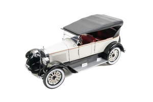 Buick Model 25 světle šedá 1925