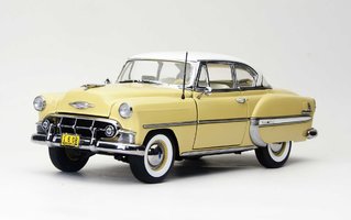 Chevrolet Bel Air Hardtop Coupe, zlatý, 1953
