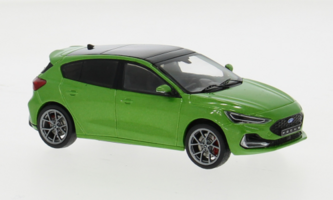Ford Focus ST, metalická zelená, 2022