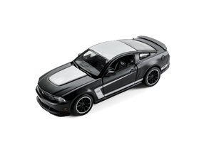 Ford Mustang Boss 302, matt black/white
