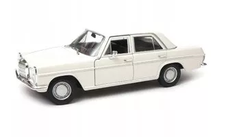 Mercedes 220 (W115), bílá, 1968