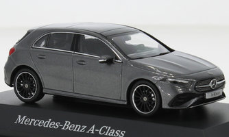 Mercedes A-Class (W177) AMG Line, metalická-žltá,  2022