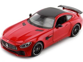 Mercedes AMG GT R (C190), červený