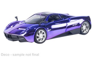 Pagani Huayra Fialová