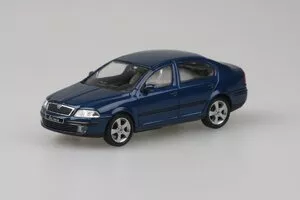 Škoda Octavia 2004, Modrá Hlubinná Metalíza