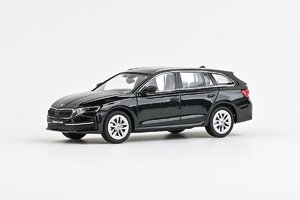 Škoda Octavia IV FL Combi