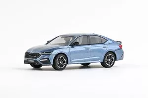 Škoda Octavia IV RS (2020) Šedá Satin Metalíza