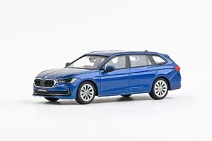 Škoda Superb IV Combi - Modrá Cobalt Metalíza