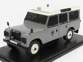 LAND ROVER - LAND SANTANA RAD 109 II POLICAJNÝ VOZEŇ 1976