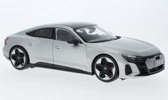 Audi RS e-tron GT, strieborná, 2022