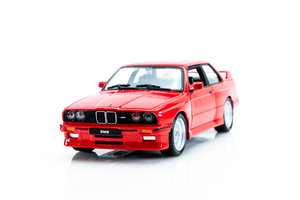 BMW M3 (E30), červené, 1988