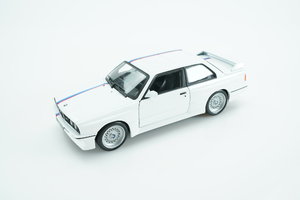 BMW M3 (E30), weiß, 1988
