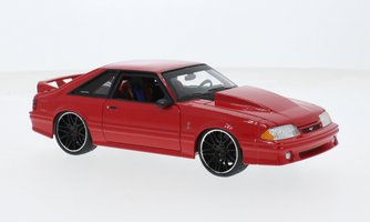 Ford Mustang SVT Co červený 