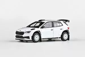 Škoda Fabia IV RS Rally2 (2022) biela "štrkové kolesá 1"