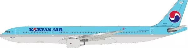 Airbus A330-323 Korean Air 
